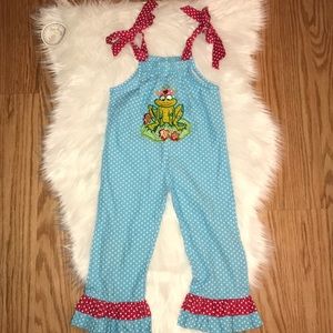 Super Cute toddler outfit 🐸 👑